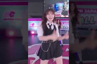 TikTokで大バズリ！マユカの「POKÉDANCE」💚【NiziU MAYUKA】　#shorts #niziu #マユカ #pokedance