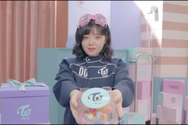 TWICE JAPAN SEASON’S GREETINGS 2025 “Birthday365” -JEONGYEON-