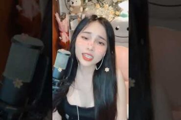 là em ngộ nhận vị trí trong tim người thôi