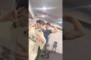 【TikTokなどで活躍中✨】インフルエンサーの葵乃まみさん #shorts #筋トレ女子 #ダイエット #宅トレ #痩せたい #フィットネス女子 @葵乃まみaoinomamiOfficial