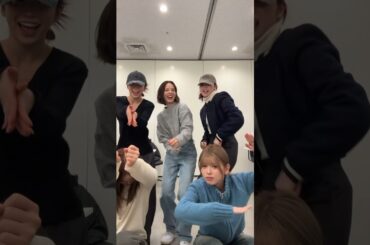 👋👋👋👋👋　#MAKO #RIO #MAYA #RIKU #AYAKA #NiziU #ニジュー #니쥬 #WithU