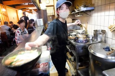 働き者の美人ママさんが作る絶品カツ丼！男達を支える高速提供うどん屋に常連殺到
