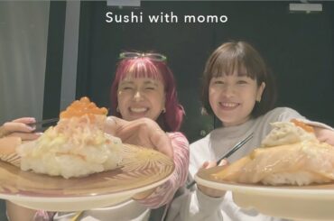 友達と回転寿司 withチャラン・ポ・ランタンもも