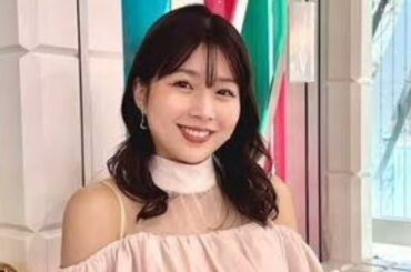 テレ朝・田中萌アナ、美肩みせワンピース衣装に「そのままクリスマスパーティーに行けそう」の声