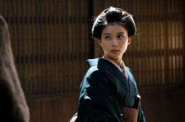 芳根京子、殺陣に初挑戦！ワンシーンワンカットで魅せる／本格時代劇『雪の花 ―ともに在りて―』本編映像