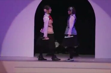 佐倉綾音と水瀬いのりのキス