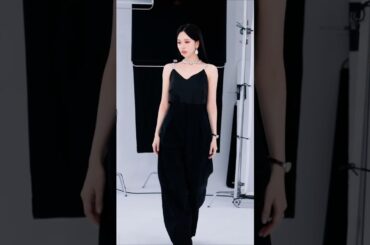 Boucheron Holiday Season: TWICE MINA Behind the Scenes 🐧 #MINA #미나 #ミナ #MISAMO #미사모 #TWICE #트와이스