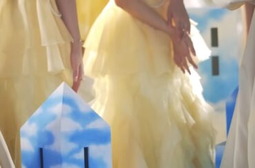 日向坂46 13thシングルフォーメーション分析　“小坂菜緒のセンター”というジョーカーを切る意味 - Real Sound｜リアルサウンド