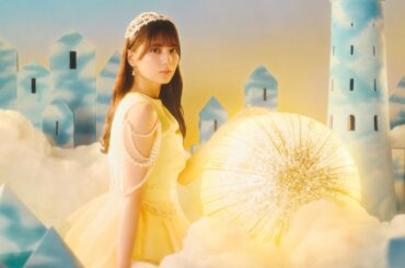 日向坂46 13thシングルジャケット写真が公開、表題曲『卒業写真だけが知ってる』の先行配信も決定 | ENTAME next