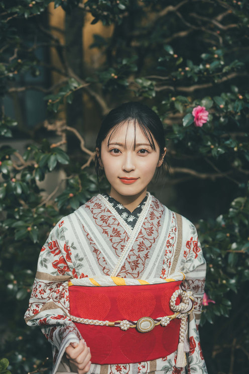 『20±SWEET[トゥエンティ・スウィート] 2025 JANUARY』（東京ニュース通信社刊／撮影：東京祐）