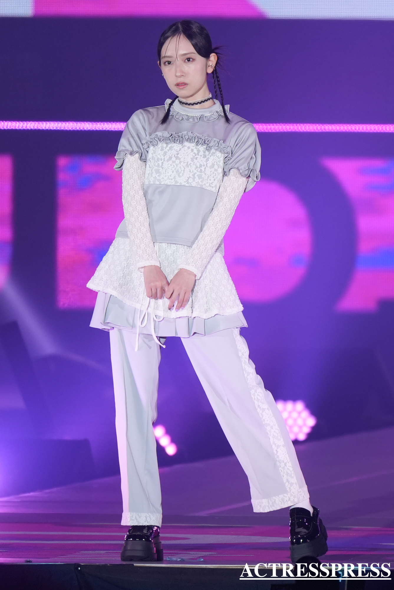 金村美玖（日向坂46）2024年10月19日、幕張メッセで開催のRakuten GirlsAward 2024 A/Wにて。(C) 撮影：ACTRESS PRESS編集部 (Photographer: SHUN）