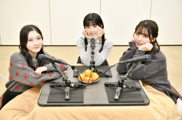 谷口愛季、石森璃花、中嶋優月（ 櫻坂46 三期生）