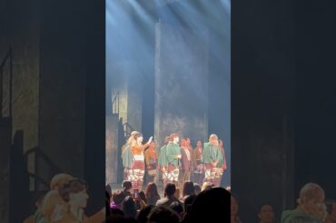 進撃の巨人　NY公演　初日カーテンコール