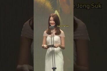 Lee Jong Suk and Yoona