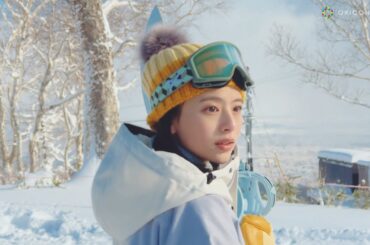 【JR SKISKI】出口夏希、青木柚との見つめ合いシーンにドキドキ！？　JR SKISKI 新CM「白と熱。女子篇」＆「JR SKISKI 2024-2025年シーズンメイキング」