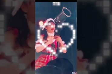 アイカちゃんサンタ が可愛い曲名恋のフルスイング🎀