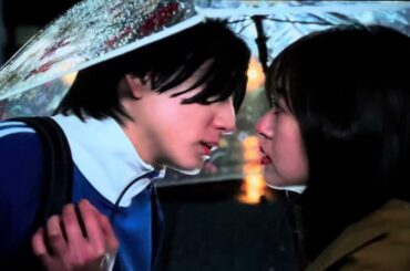 キスシーン　田辺桃子