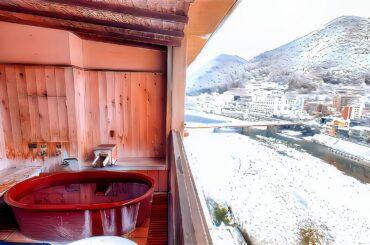 Luxury Travel in Gero Onsen, Gifu, Japan | Ryokan Suimeikan and Suihoen | Gassho-mura (4K Vlog)