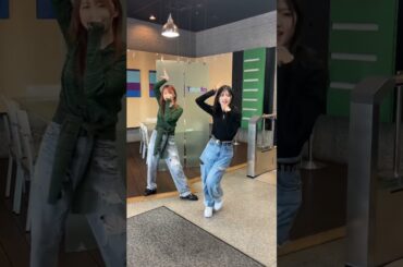 AKB48 村山彩希 振付していただいた #鞘師里保 さんと『#緞帳を上げてくれ！』憧れの鞘師さんと踊れてとっても嬉しそうなゆいりー🥹