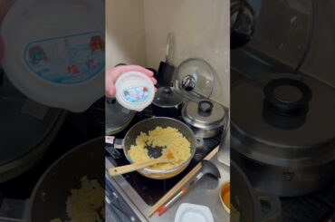 映画「みんな笑え」公開まで25日！野辺富三、面倒くさいので超手抜き簡単チャーハンを作る！　ちょっとでも「美味しそう」とおもったらチャンネル登録・高評価よろしくお願いします。コメント書き込み大歓迎！