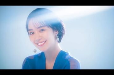 〝グランメゾン〟出演の人気女優・近影にファン仰天　ケニアでまさかの姿に「さすが三ツ星シェフ」「ポニテ最高」... ,,,