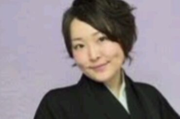 引退発表の稲本に妻でモデルの田中美保から花束　「家族が一番には言いました」と相談、「お疲れさまでしたという言葉はもらった」