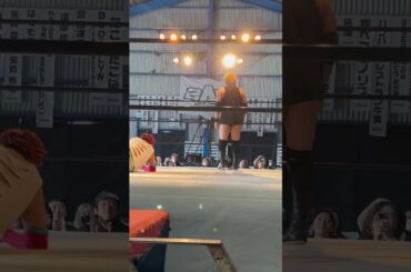 ホームなのにおかしいな…