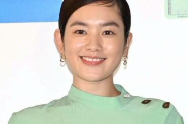 筧美和子、水着姿で“ととのう”解放的ショット紹介　友人・中村アンと富山旅でサウナ満喫