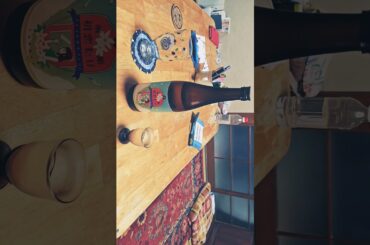 前船初恋たび夏の日本酒🍶純米大吟醸ですね。声優・歌手の船戸ゆり絵さんと前田佳織里さんのプロデュースです。とても美味しそうですね。お母さんと一緒に飲みますね。