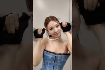 ℕ𝔸𝕐𝔼𝕆ℕ'𝕤 ℝ𝕠𝕞𝕒𝕟𝕥𝕚𝕔 ✨