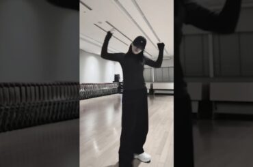 stickyyyy #RIO #HappyRIOday #NiziU #ニジュー #니쥬 #WithU