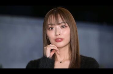 内田理央、極ミニスカ×黒タイツで美太もも全開 圧巻スタイルに「さすがの美脚」「モチベになる」の声