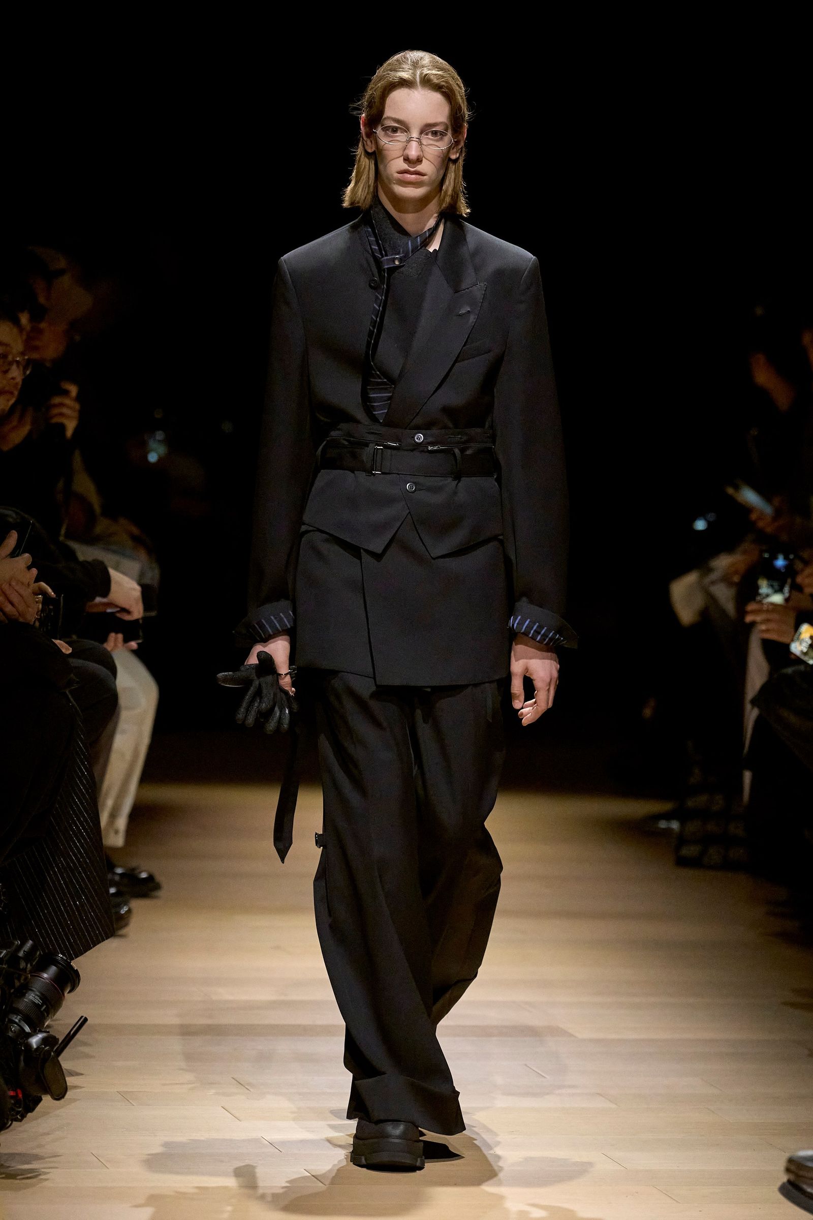 ドレスコードの解体と解釈。フィナーレを飾ったタムの初陣【202526年秋冬 東京コレクション】