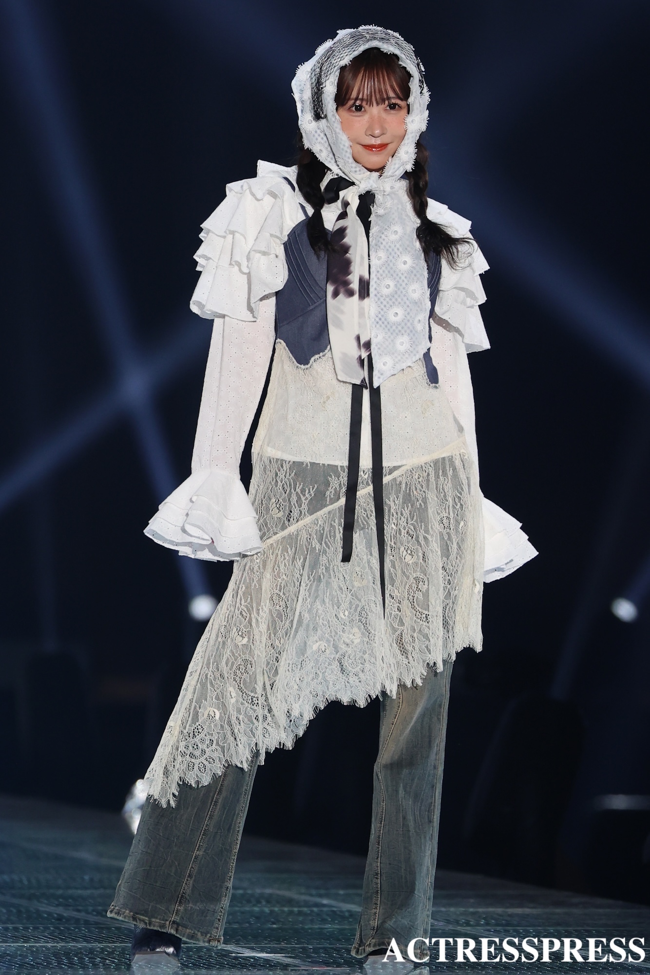 櫻井優衣（FRUITS ZIPPER）