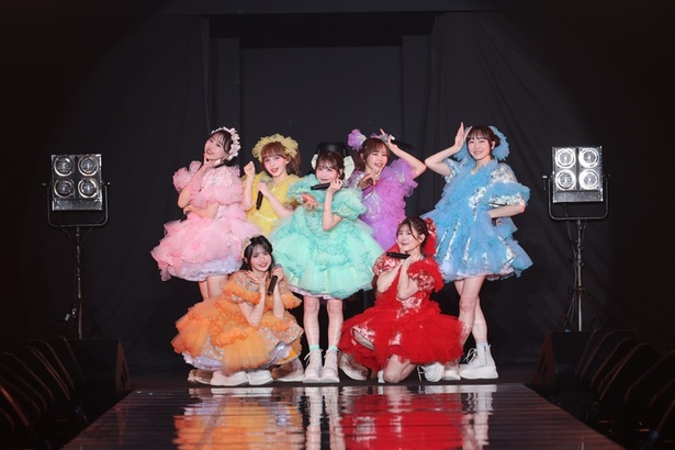 FRUITS ZIPPEが「IRC2025」でパフォーマンスを披露