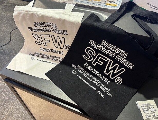 ナイジェル グラフさんデザインのトートバッグ