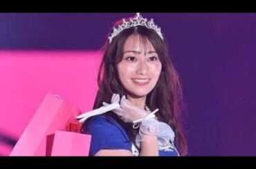 桜井玲香、小物使い光る爽やかコーデでランウェイ【TGC2025S/S】