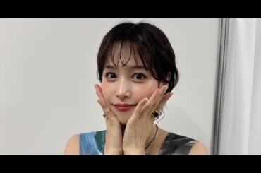 B1- 1児の母・鷲見玲奈、背中ざっくりワンピースで抜群スタイル披露「綺麗なお背中shot」「美しい」