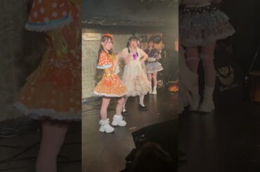 【ガチ恋危険注意報】あやなといるかがガチ恋のサビ部分を踊ってみた　#ポジティブモンスター #ひまわりが咲く頃に #桃瀬あやな #神崎るか #dance #次に流行る曲 #shorts