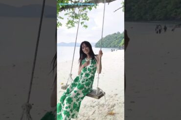 佐々木久美 写真集発売まであと16日！ブランコでお届け！1st 写真集『めくる日々』3月25日発売！