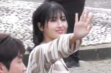 Momo Hirai モモ Momo 모모 TWICE with fans @ Paris Fashion Week 11 march 2025 show Miu Miu