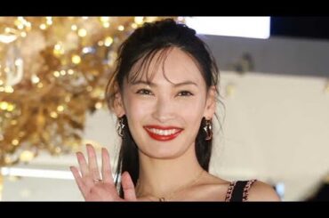 大政絢、第一子の妊娠発表　夫・Toruとの2Sも投稿「温かく見守って頂けましたら」