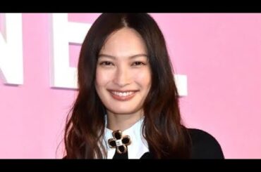 大政絢、第1子妊娠を発表「安定期に入り、母子共に健康に」　夫はONE OK ROCKのギタリスト・Toruyrtf