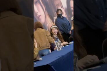 ックラに会いに行ったらめちゃくちゃ驚かれた件in韓国 #kpop #lesserafim #sakura #宮脇咲良 #사쿠라