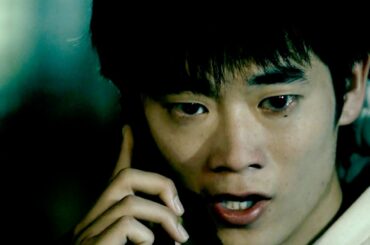 三浦獠太 映画初主演！浅川梨奈共演、騙し騙されるクライム・エンターテインメント映画『フェイクアウト！』予告編