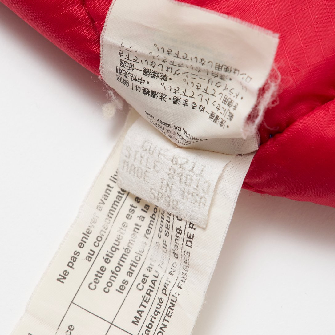 パタゴニア パフボールベスト タグ