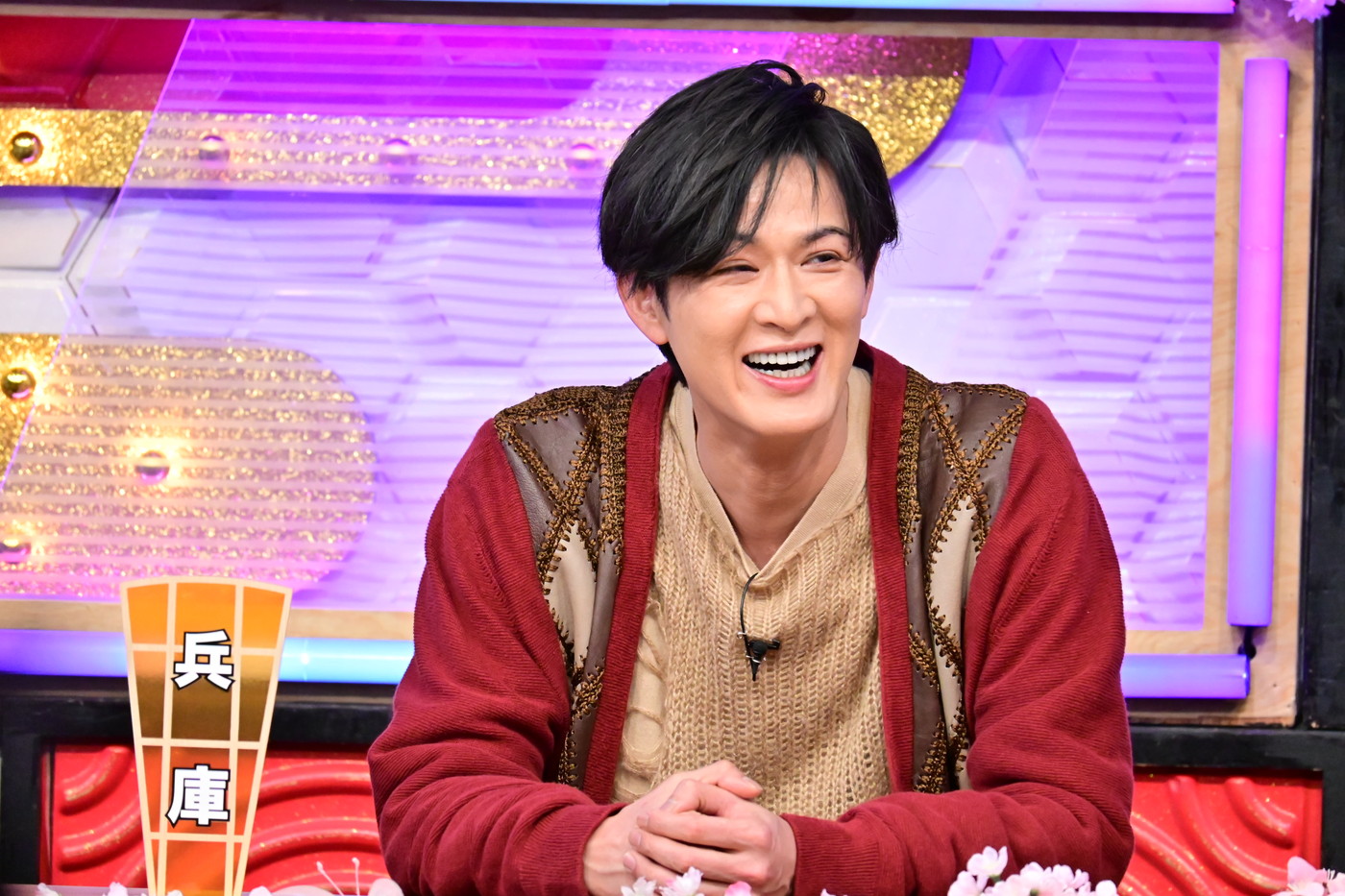 Mrs. GREEN APPLE藤澤涼架＆櫻坂46大園玲『秘密のケンミンSHOW 極SP』で故郷の絶品グルメを紹介 - 画像一覧（3/14）