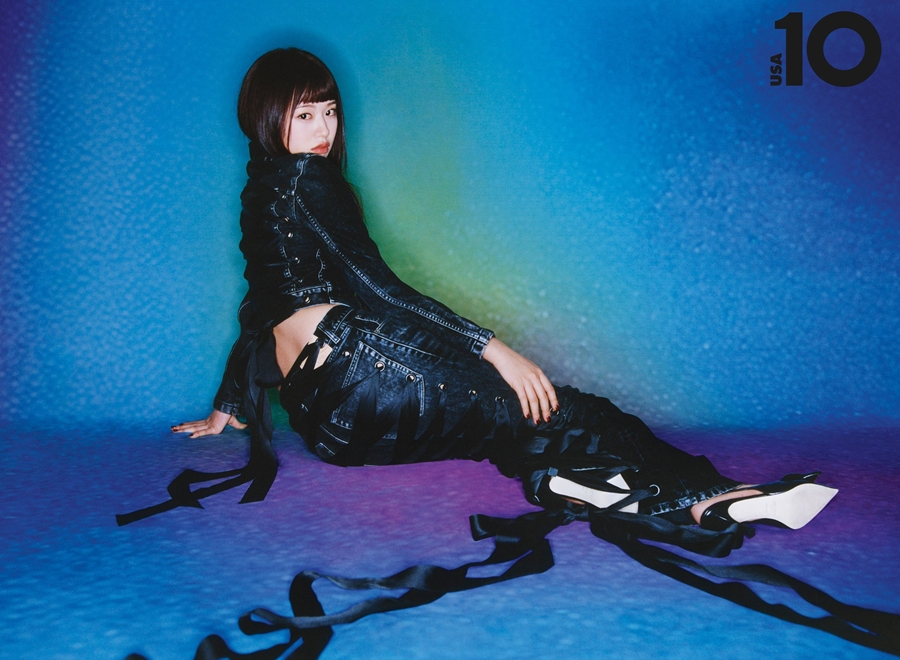 IVEユジンが「10 Magazine USA」の表紙を飾る、グローバルなファッションリーダーとして定着