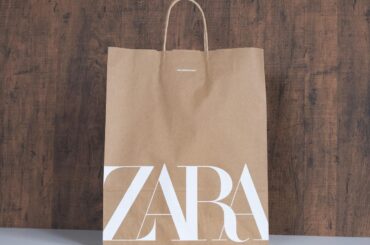 やっぱり“黒”がおしゃれ！【ZARA】40・50代に似合う♡「1軍ワンピ」 - fashion trend news