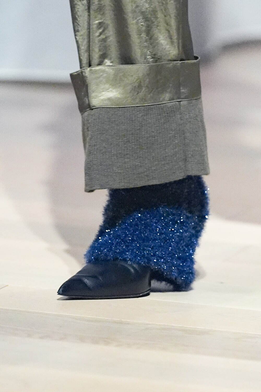 タン 2025-26年秋冬コレクション - インドへの旅｜写真25